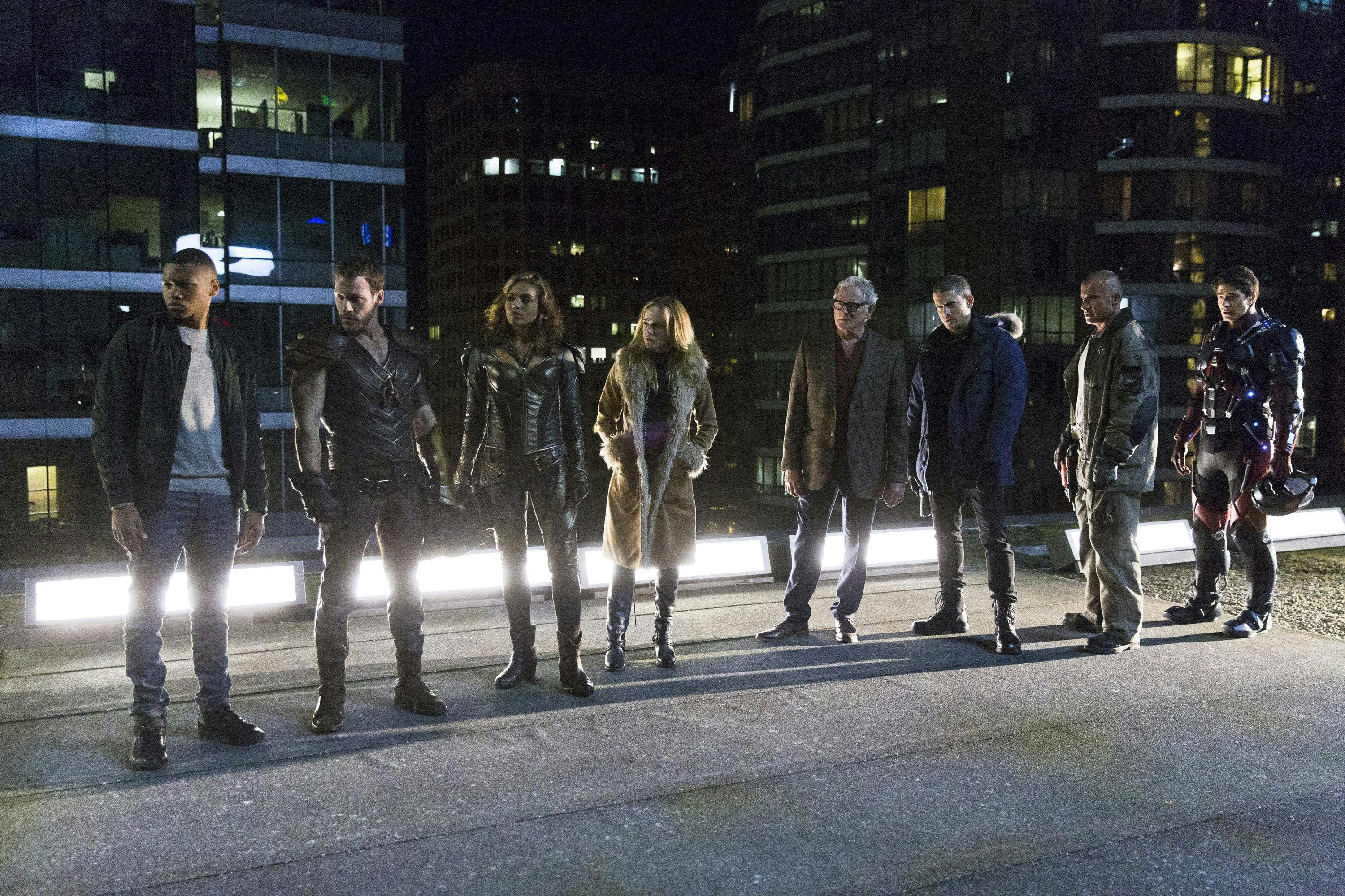Image for the Touchdown! Super Premiere Propels   DC’s LEGENDS OF TOMORROW to Land Coveted  Post-SUPER BOWL Slot Feb. 7 on CTV press release