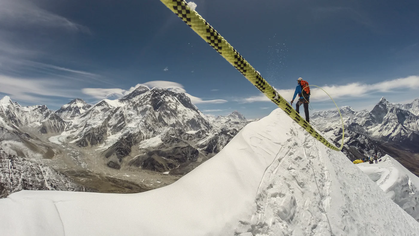 Image for the Atop Earth’s Highest Mountain: Discovery Presents the Acclaimed and Nailbiting Documentary SHERPA, April 23 press release