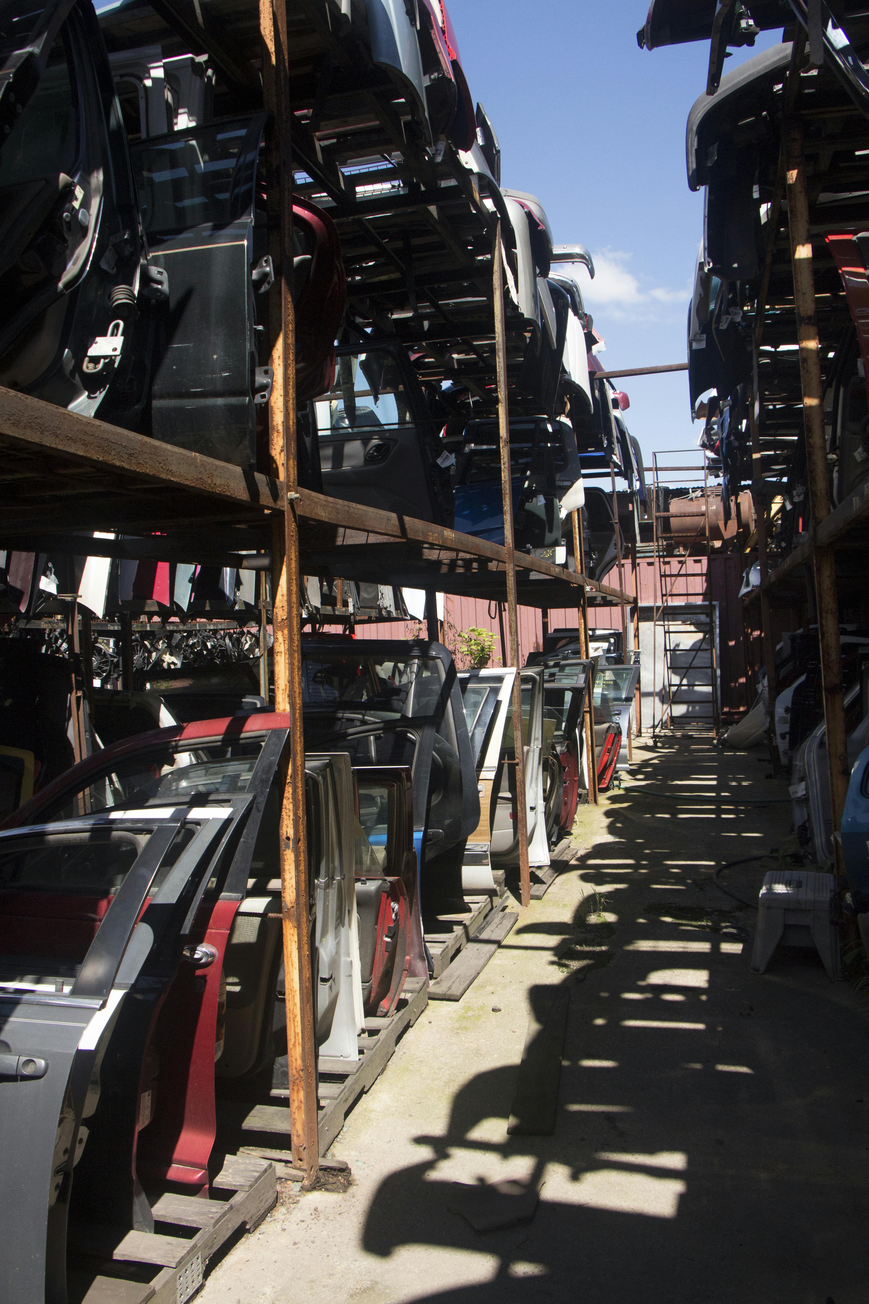 Junkyard Empire Bell Media