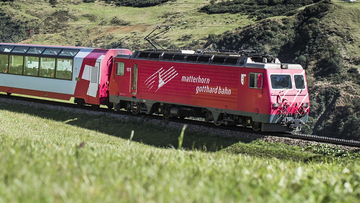 Image for the Now Arriving: Discovery Launches New Original In-House Production MIGHTY TRAINS, October 16 press release