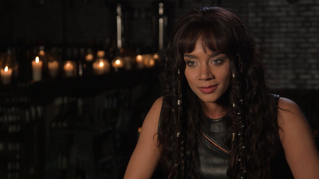 Image for the An inside look at KILLJOYS Season 3 with the cast and showrunner Michelle Lovretta press release