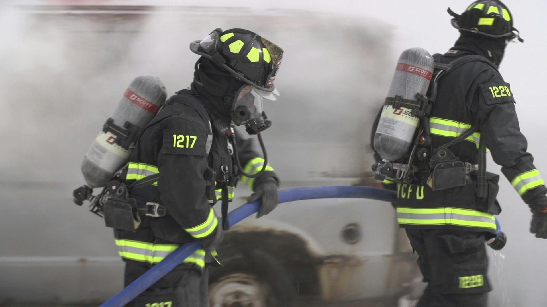 Image for the This May on Discovery: New Original Canadian Series HELLFIRE HEROES, Returning Favourites AMERICAN CHOPPER and MAYDAY, Plus DAILY PLANET’s “Mystery Hunters Week” press release