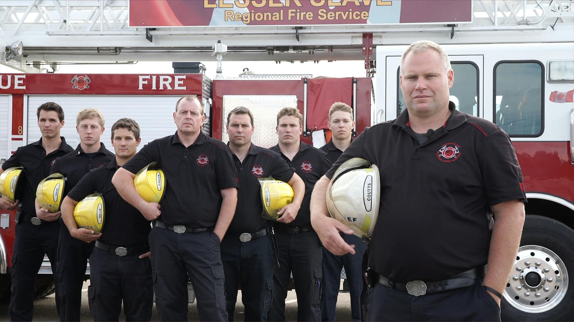 Image for the Discovery’s Newest Original Canadian Series HELLFIRE HEROES Battles Through the Untamed Flames, Beginning May 22 press release