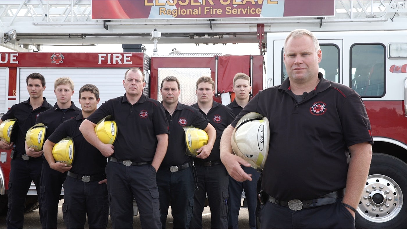 Image for the Discovery’s Newest Original Canadian Series HELLFIRE HEROES Battles Through the Untamed Flames, Beginning May 22 press release