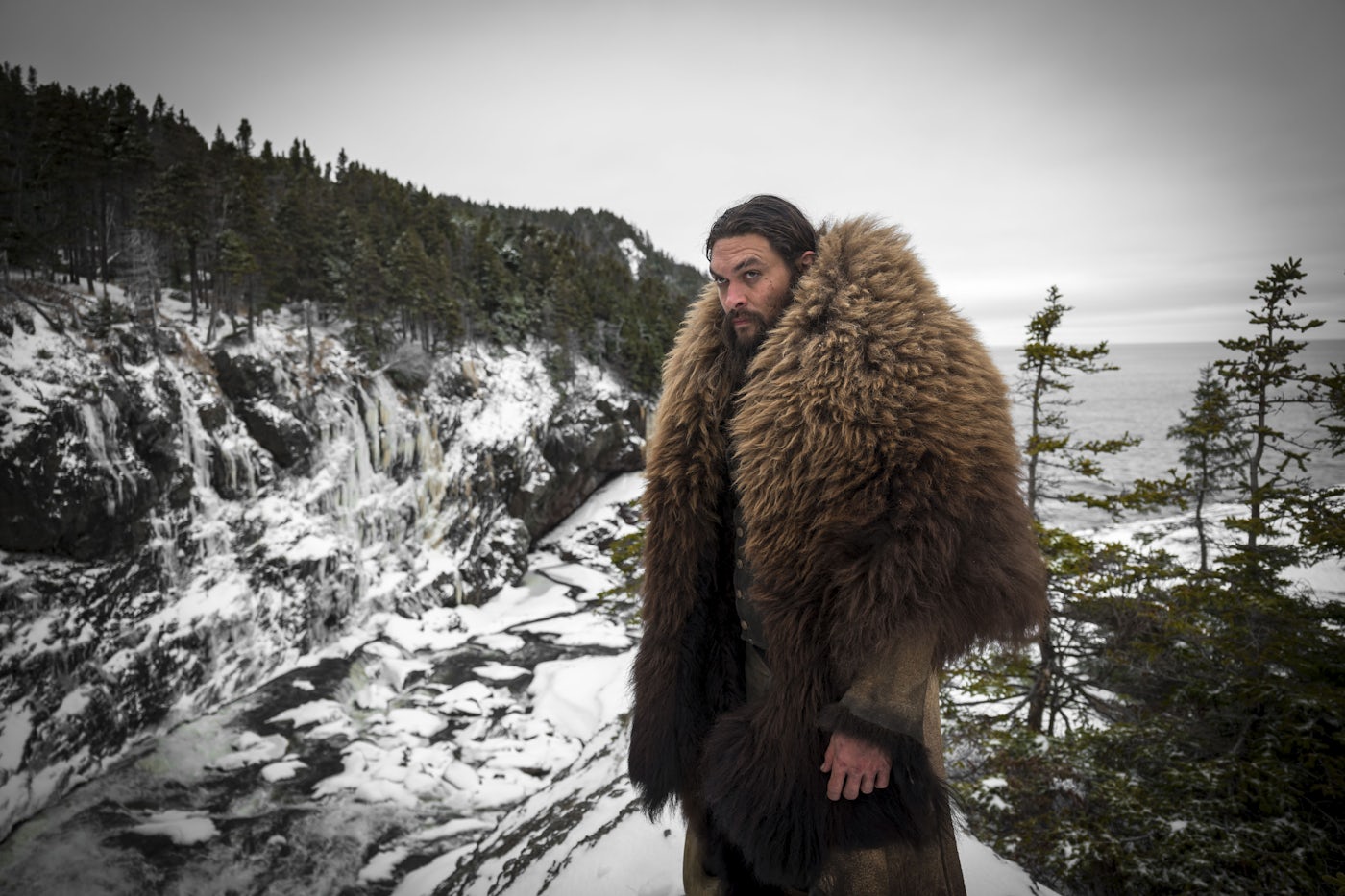On The Roam - Momoa Pro LV – The Frontier - Adventure at its core