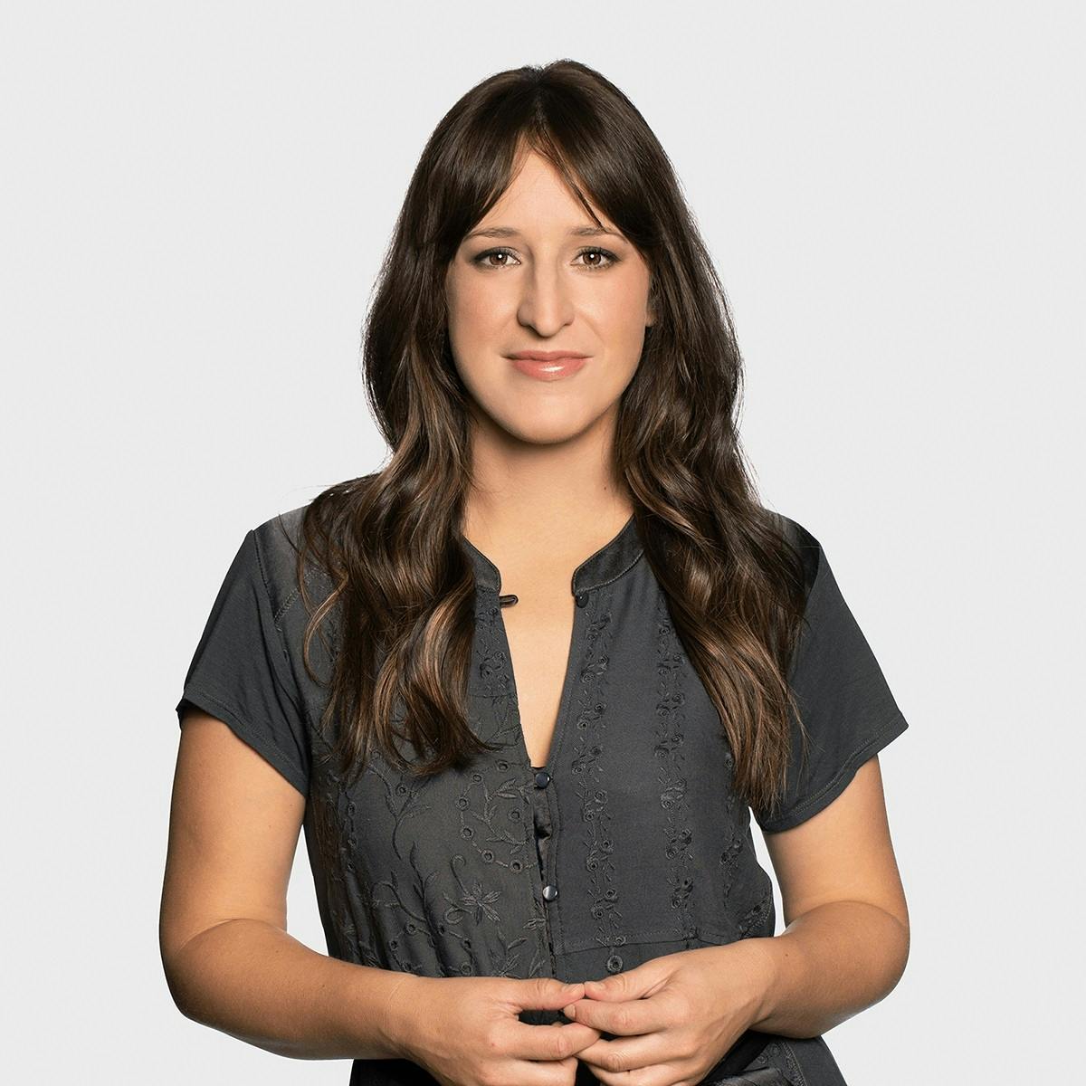 Image en vedette de l'article Anne-Élisabeth Bossé à la barre de L’ÉTÉ, C’EST FANTASTIQUE, dès le 25 juin!