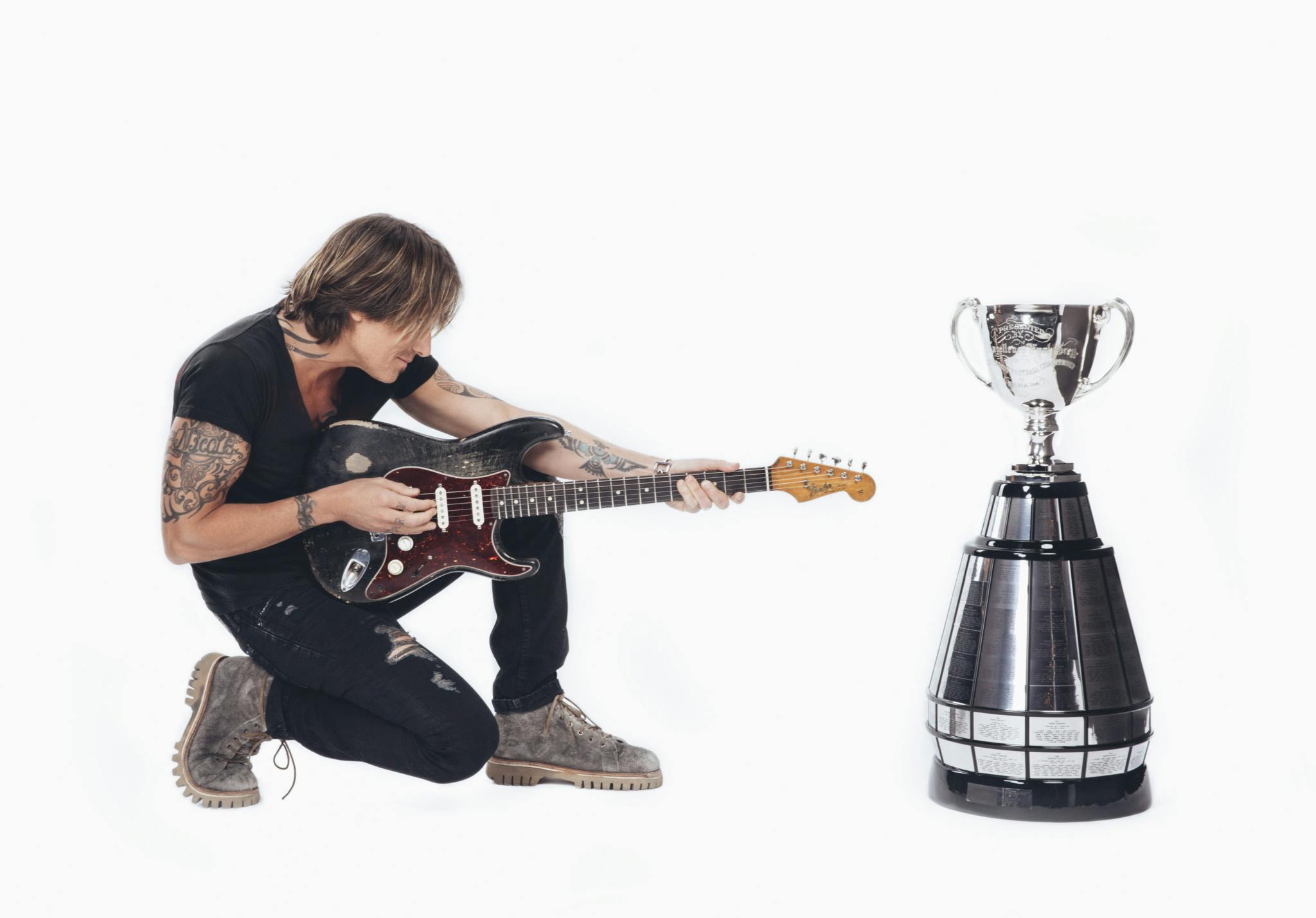 Image for the This Just In: FOUR-TIME GRAMMY© AWARD-WINNER KEITH URBAN TO TAKE CENTRE STAGE AT FREEDOM MOBILE GREY CUP HALFTIME SHOW press release