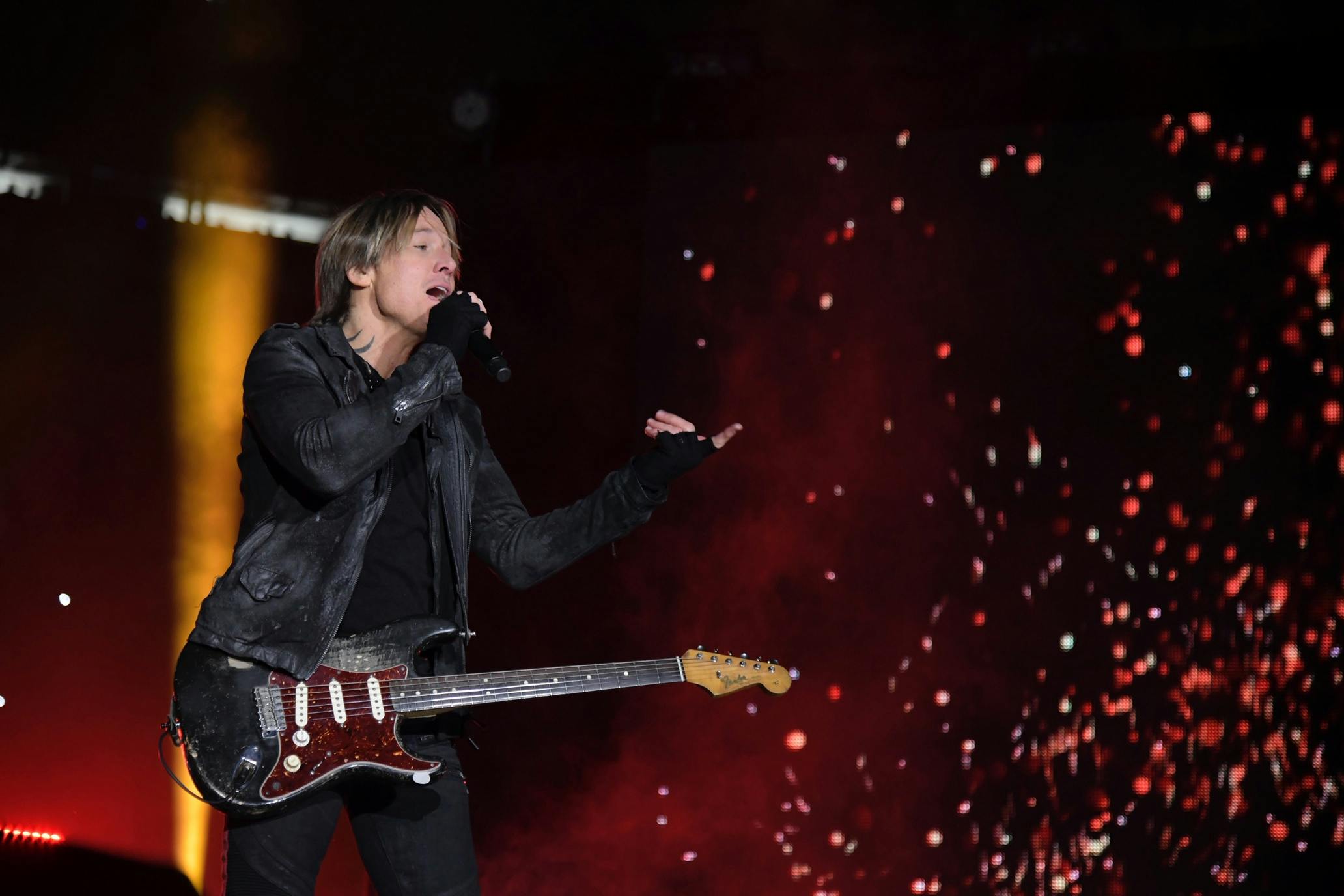 Image for the Keith Urban Rocked the Freedom Mobile GREY CUP Halftime Performance, Photos Available Now! press release