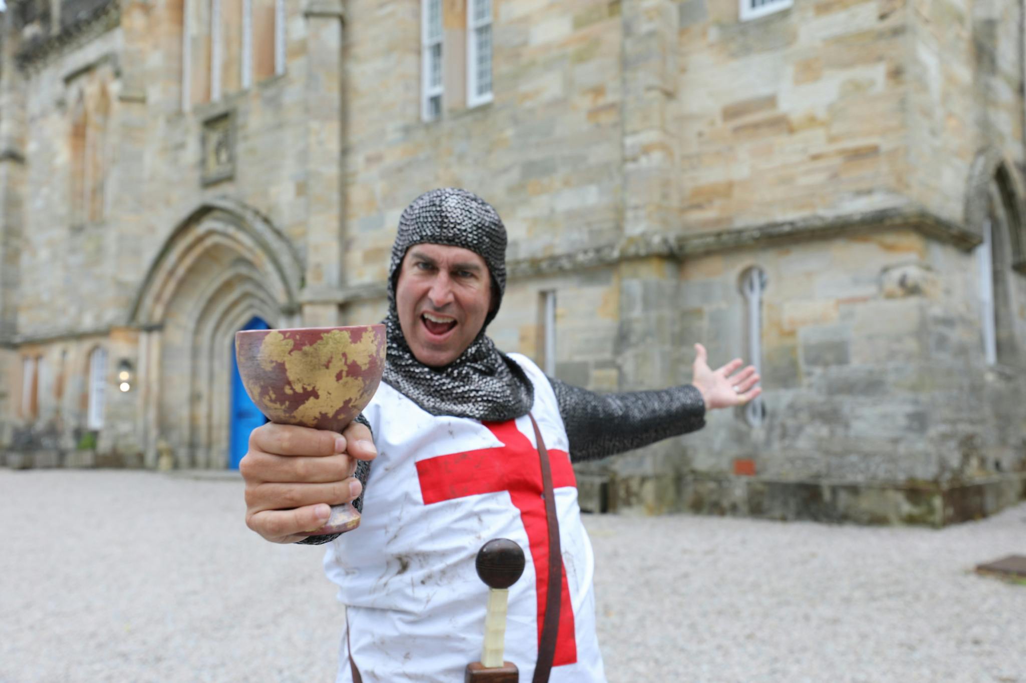 Image for the Leave Plenty of ‘Riggle Room’ for the Informative and Fun ROB RIGGLE: GLOBAL INVESTIGATOR on Discovery press release