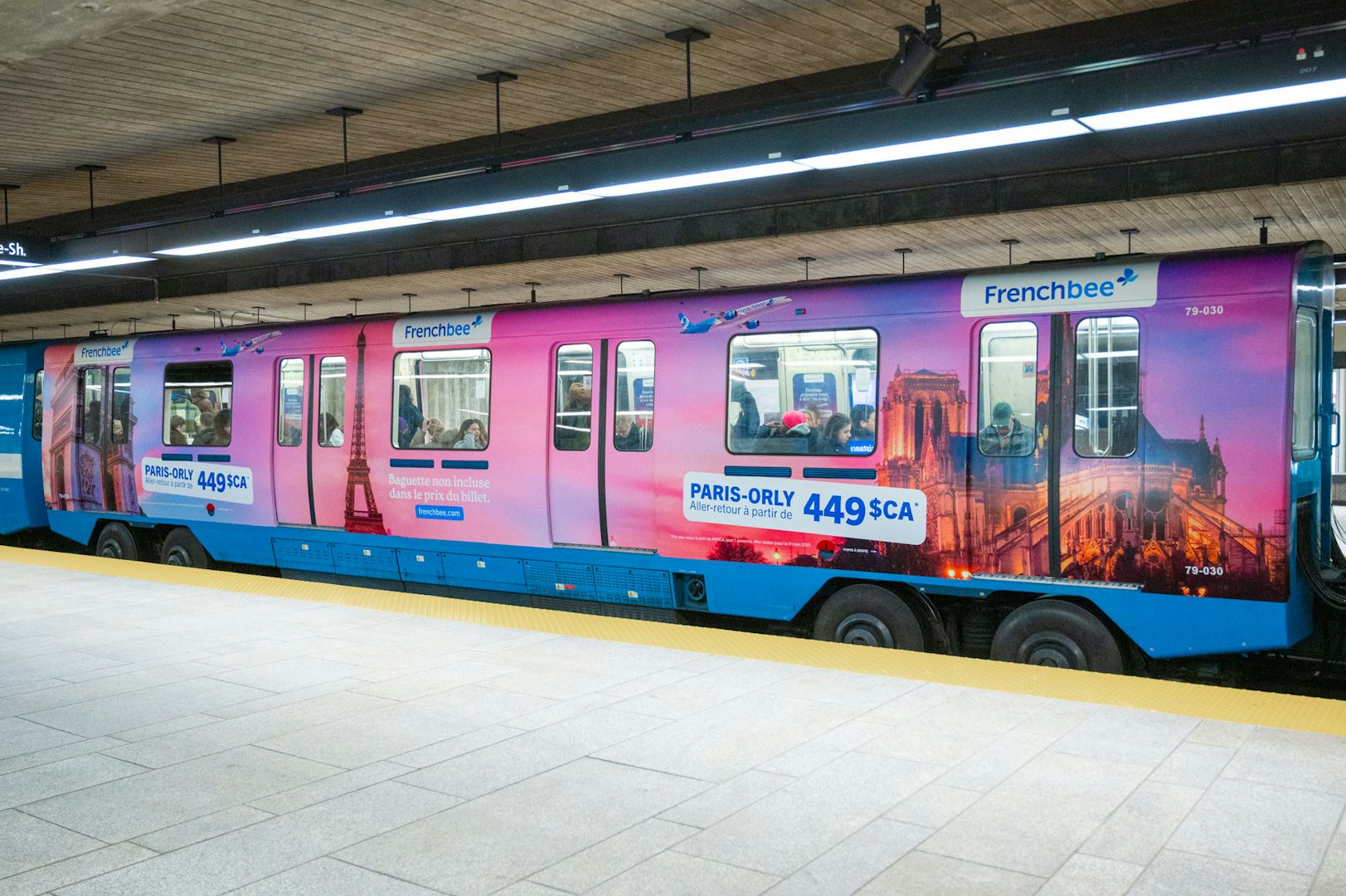 Metro station wrap - French Bee ad