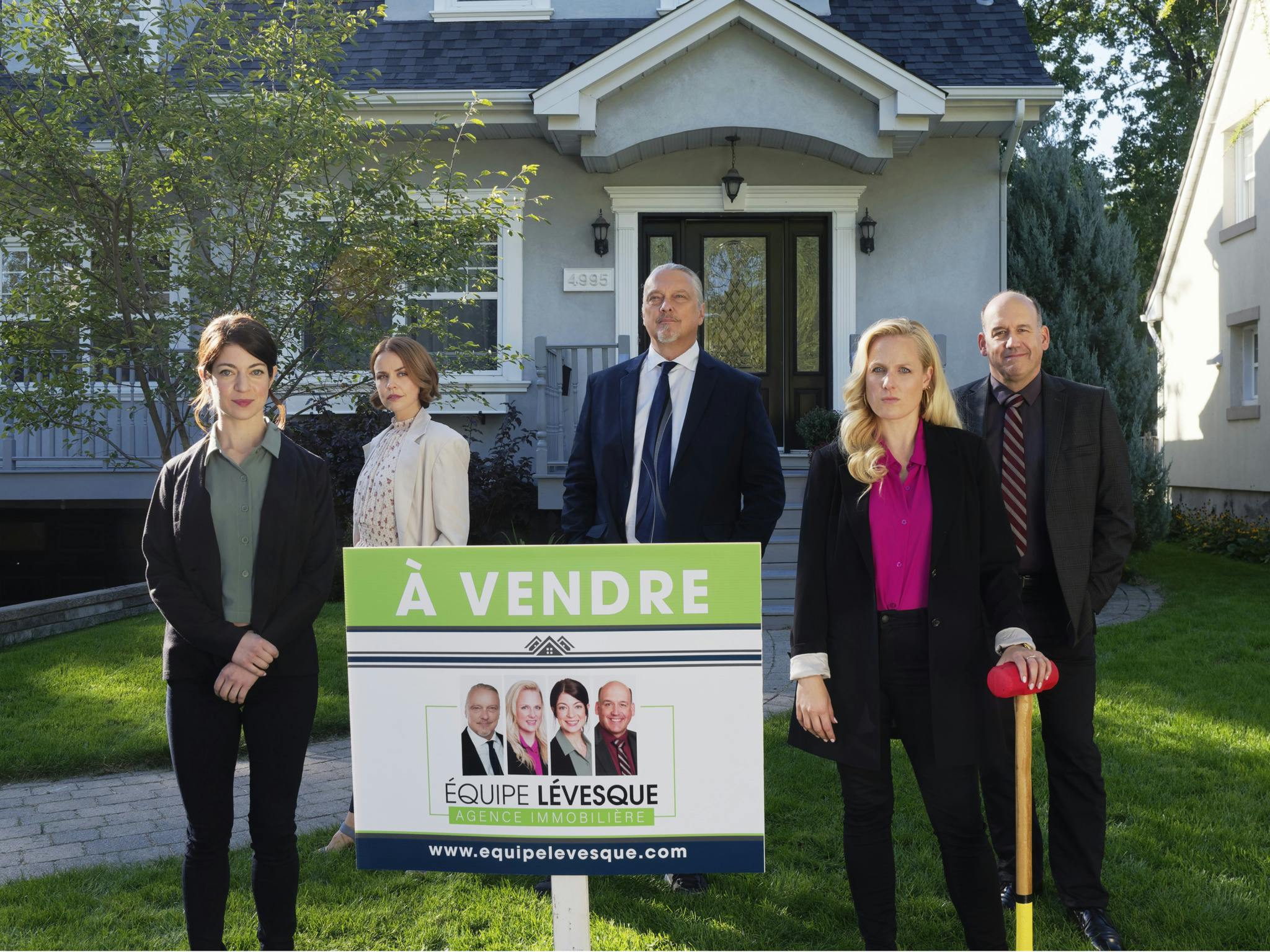 Image en vedette de l'article CONTRE-OFFRE : la nouvelle comédie à saveur immobilière dès le 12 janvier sur Noovo!