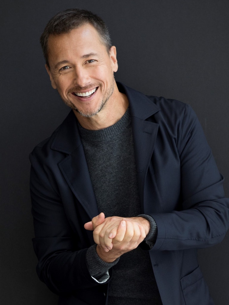 Stéphane Rousseau de retour à ÉNERGIE pour le temps des Fêtes! - Bell Media