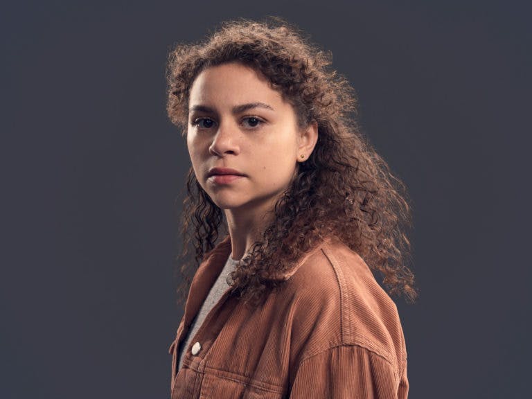 Image of Lily Santiago as VERONICA CASTILLO