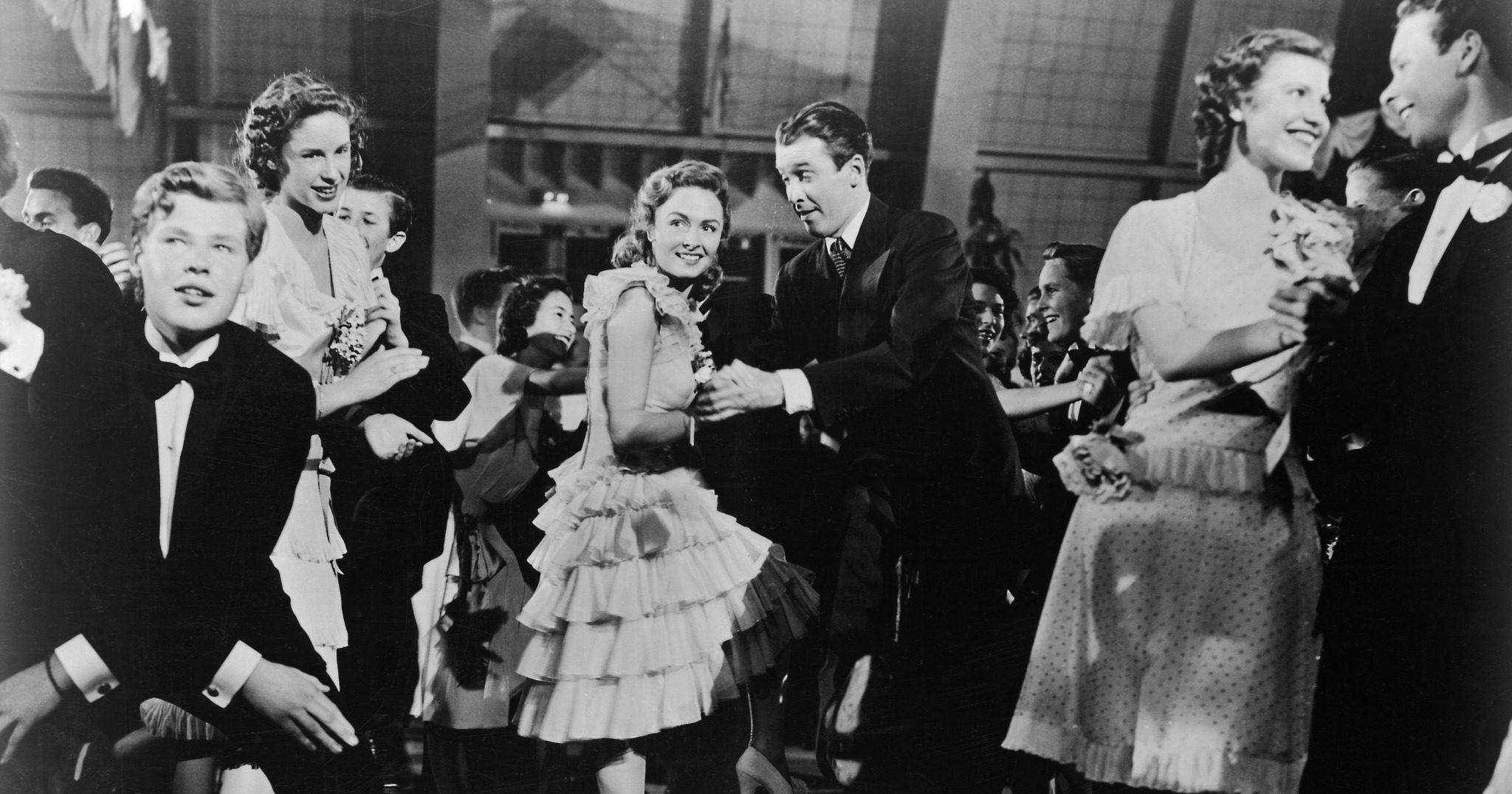 Image for the ‘Tis the Season to be Watching…  CTV Celebrates the Season with Festive-Themed Episodes, Holiday Classics, and New Movies and Specials press release