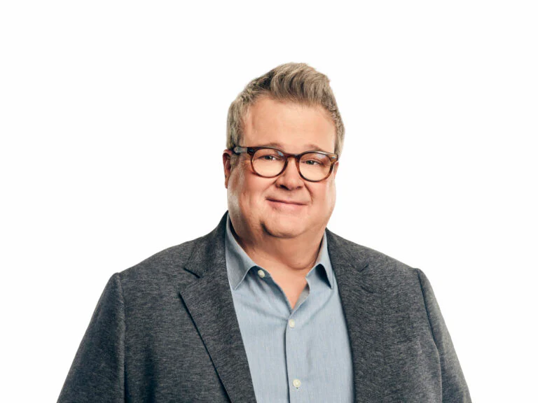 DM-S1_03-Eric-Grey_1235REV2.FLAT.Capture1 Image of Eric Stonestreet as Host
