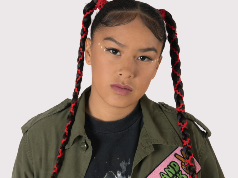 7 Image of Avery Sutherland as Chickadee