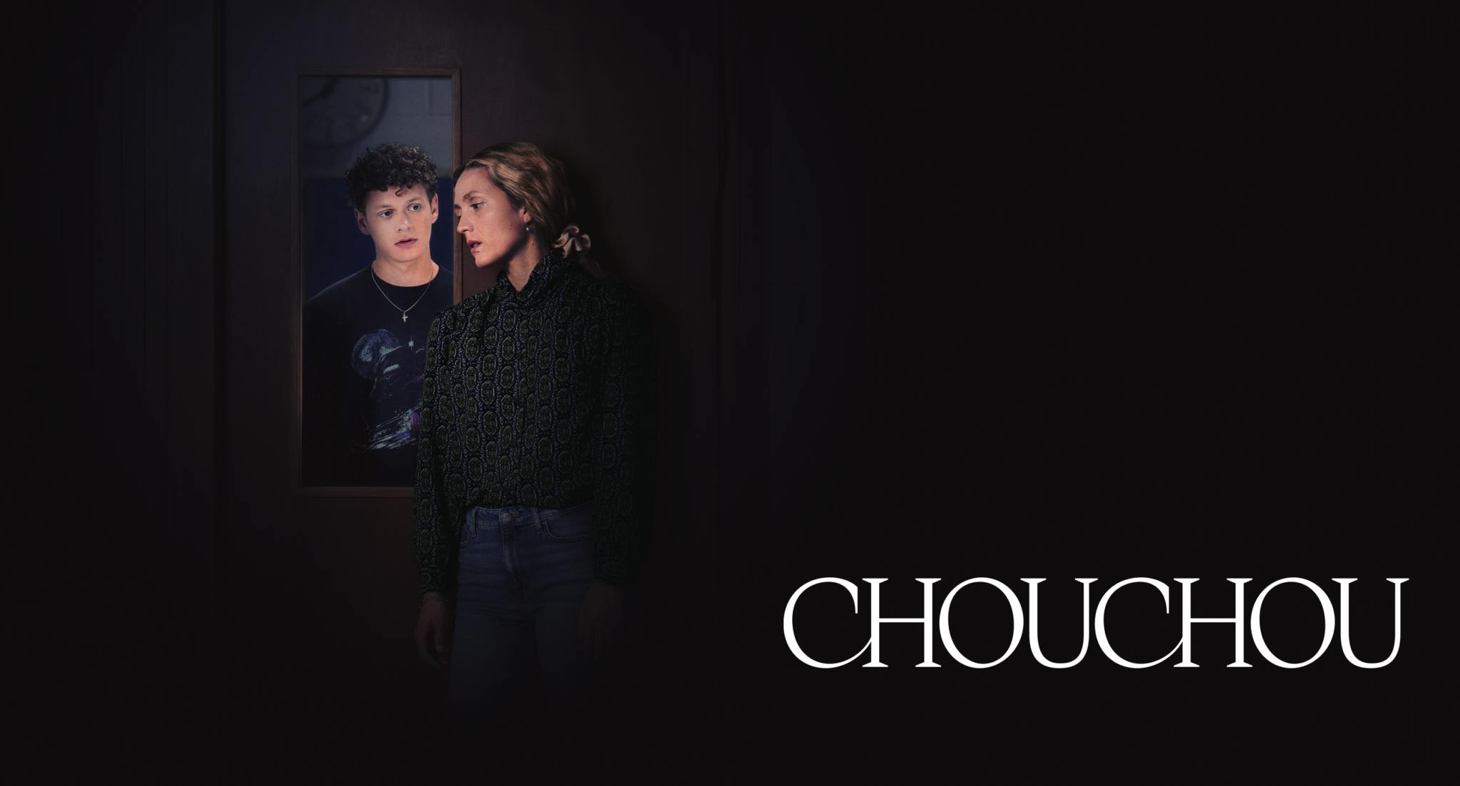 Image en vedette de l'article CHOUCHOU : Evelyne Brochu et Lévi Doré dans une toute nouvelle série percutante signée Simon Boulerice