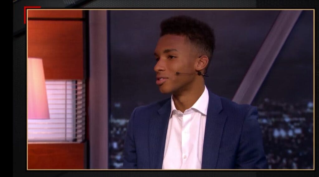 Video for the Extrait 3000e L'Antichambre tv show