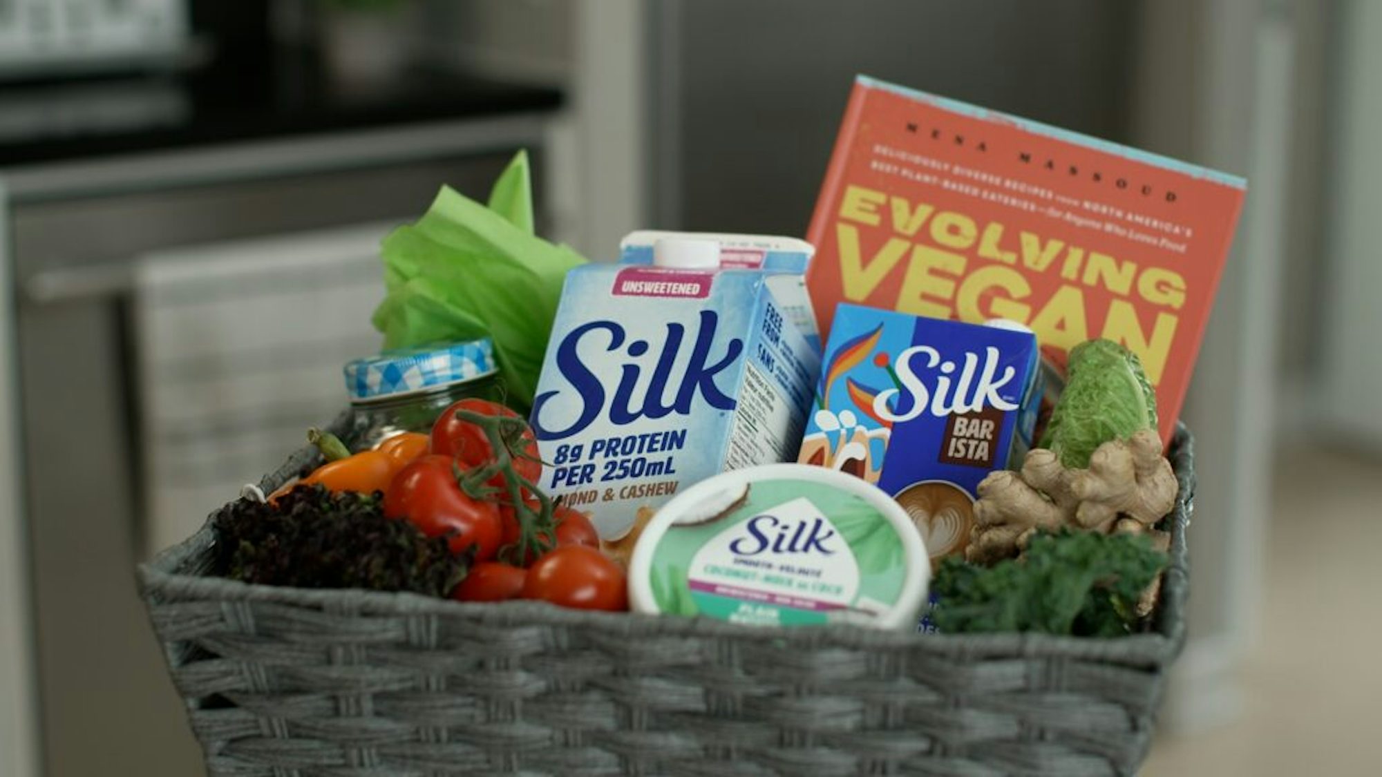 Original custom content - Silk basket with Evolving Vegan book