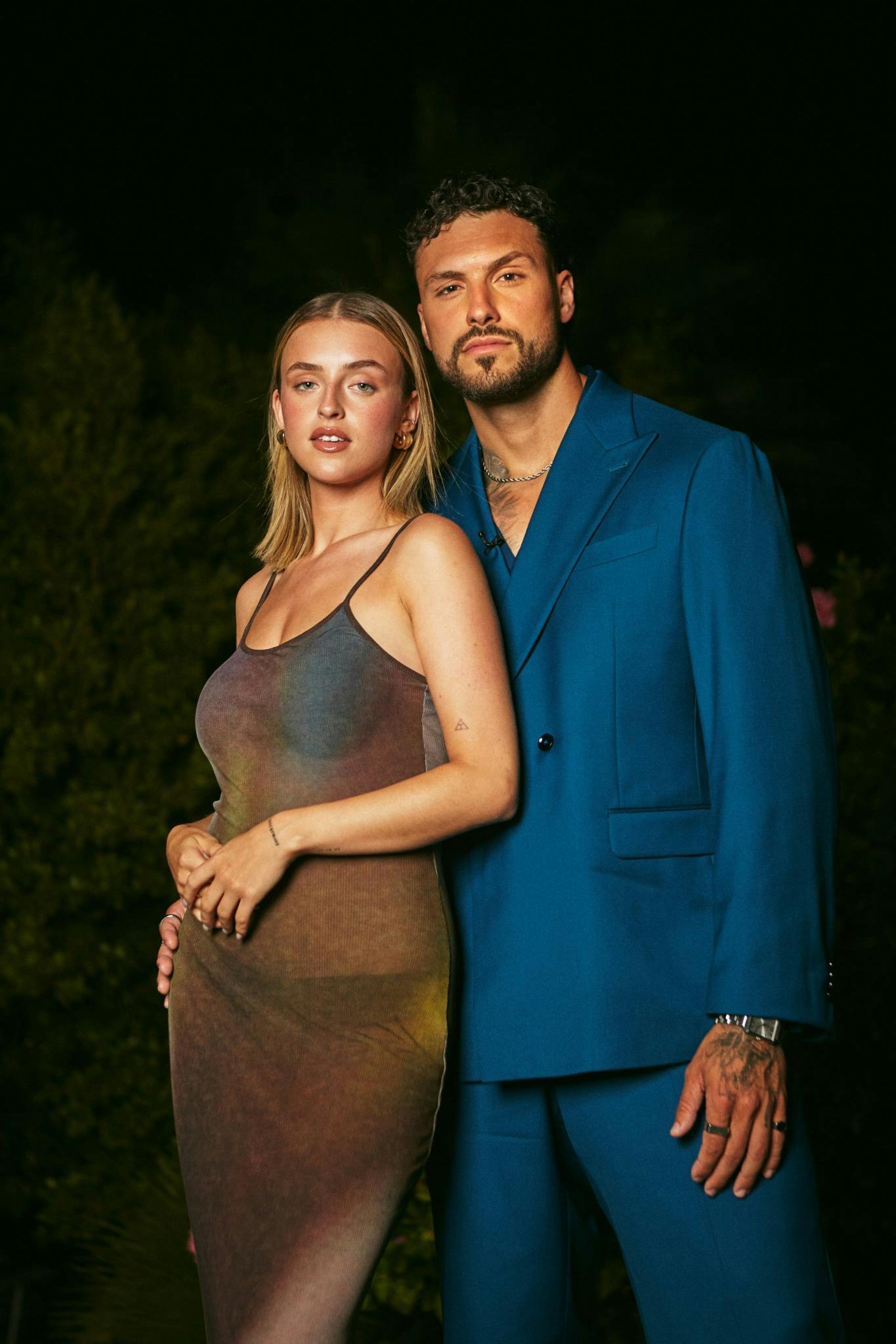 Image en vedette de l'article Triangles amoureux et déménagement inattendu à  OCCUPATION DOUBLE ANDALOUSIE!