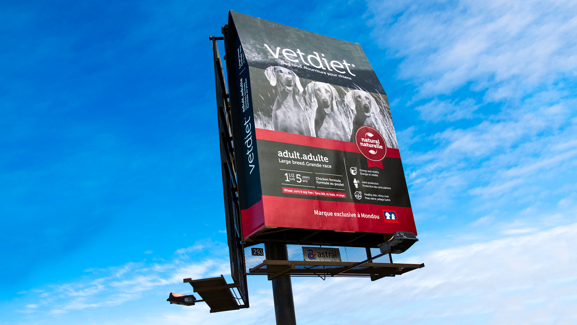 Astral campaign – Mondou Outdoor advertising