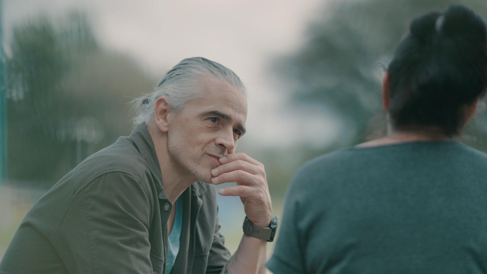 Image en vedette de l'article RETRACER SES ORIGINES : le nouveau projet de Patrice Godin à l’hiver à Canal Vie