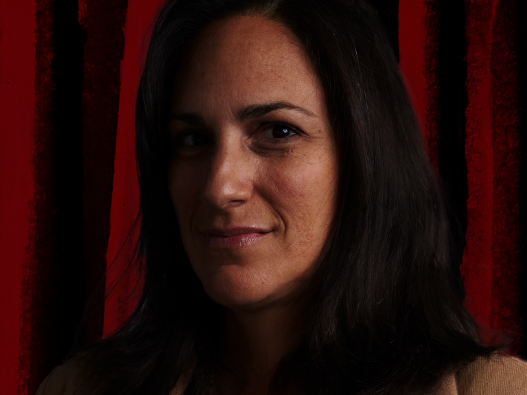LesTraitres_Saison2_Portrait_Karyne_EricMyre Image de jouant le rôle de Karyne