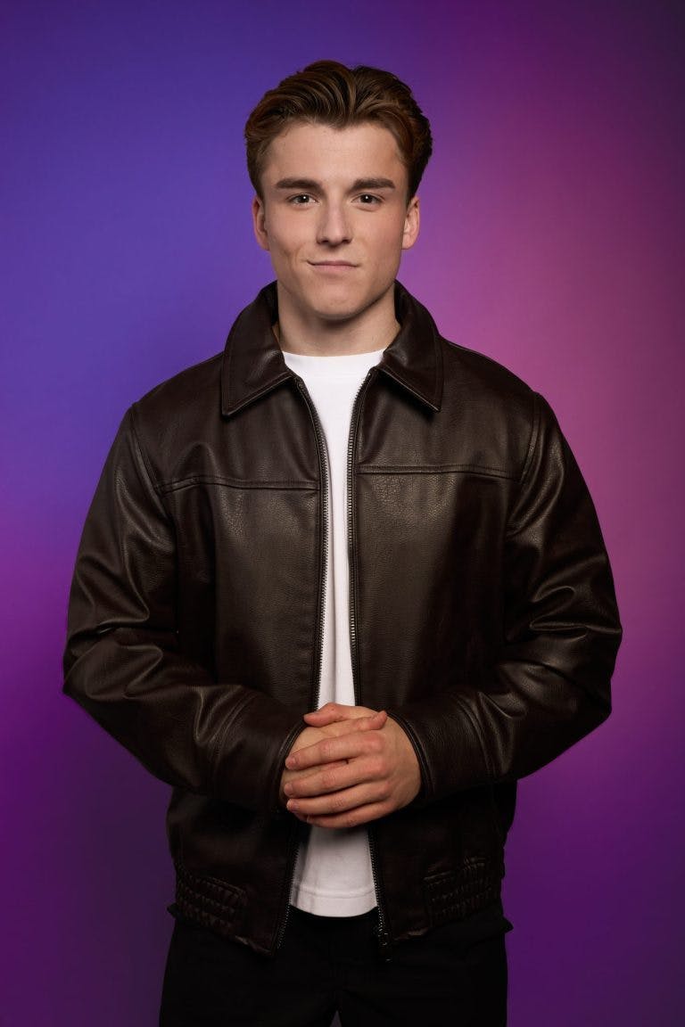 Image de  jouant le rôle de Félix Dolci