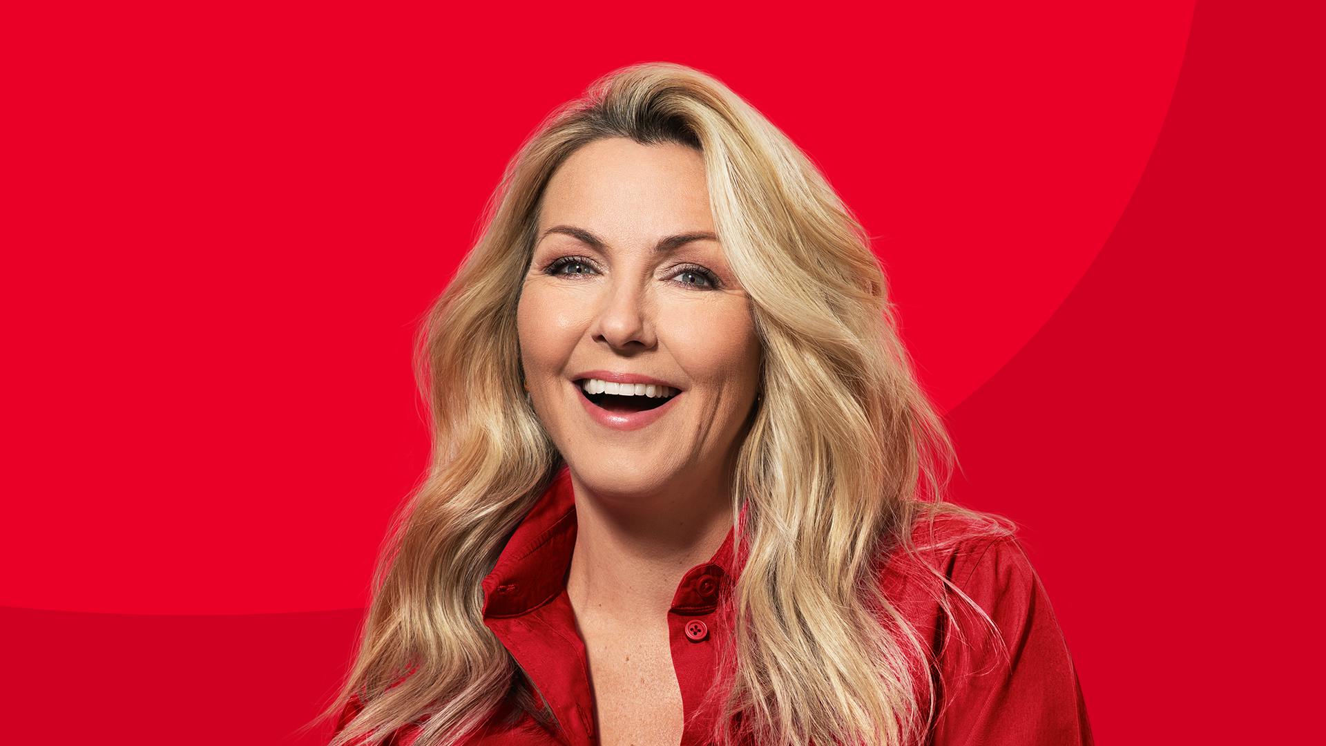 Image en vedette de l'article Véro sur les ondes de Rouge FM pour encore plusieurs années