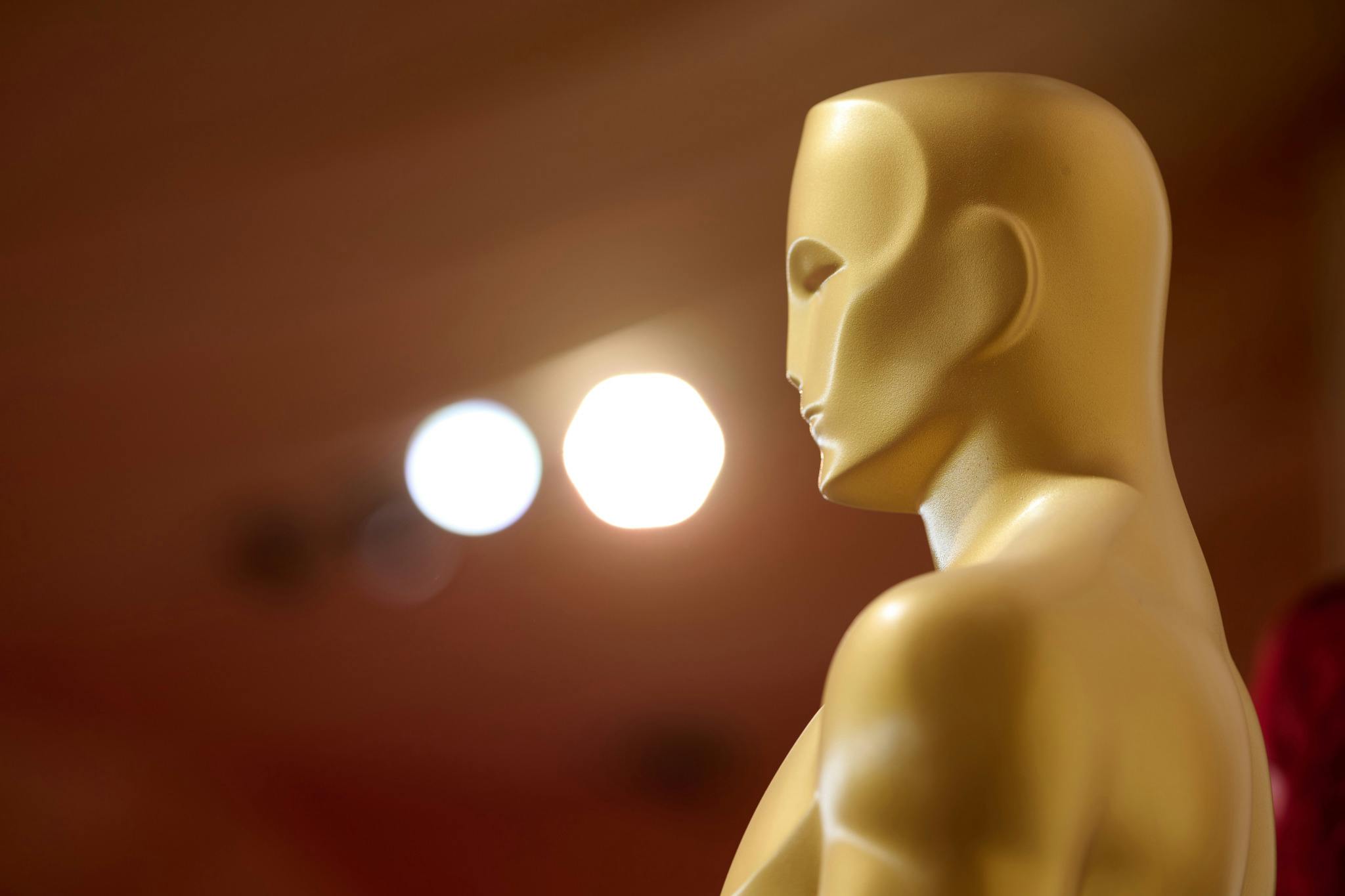 Image for the OSCAR® WINNERS ROBERT DOWNEY JR., CILLIAN MURPHY,  DA’VINE JOY RANDOLPH AND EMMA STONE RETURN  TO THE OSCARS® STAGE press release