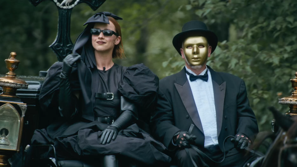 Video for the Les Traîtres - Bande-annonce tv show