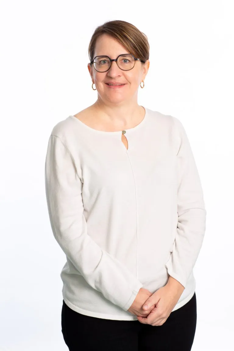 Image de  jouant le rôle de Émilie