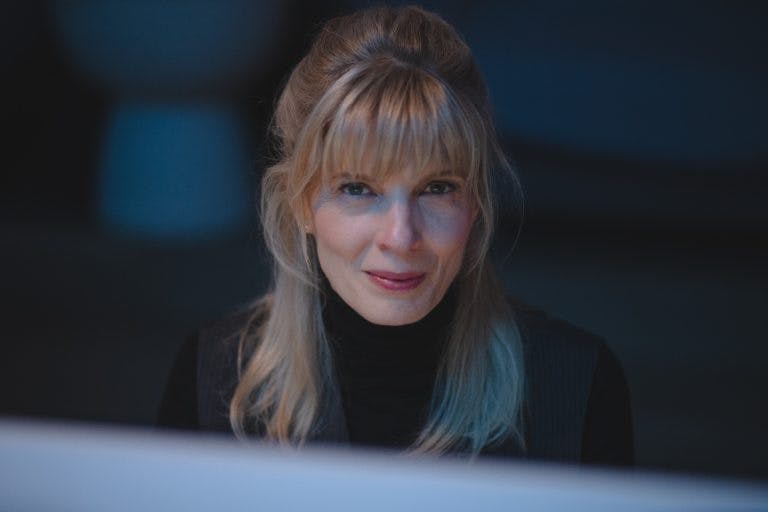 Image de MACHA GRENON  jouant le rôle de Maryse Dolan