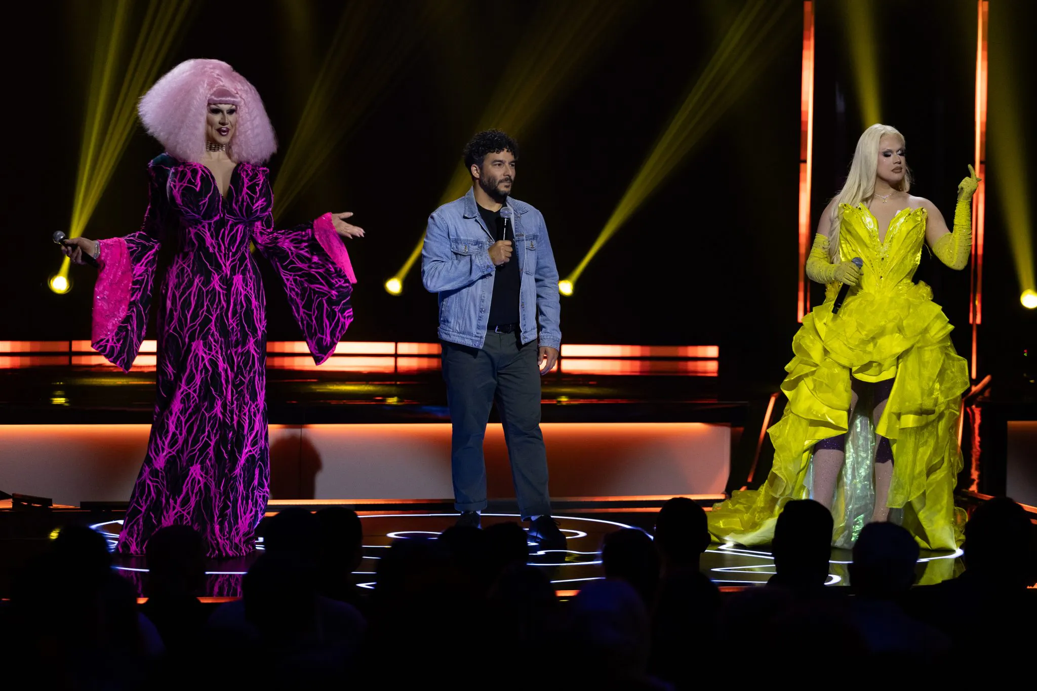 Image for the Roast Battle Canada video