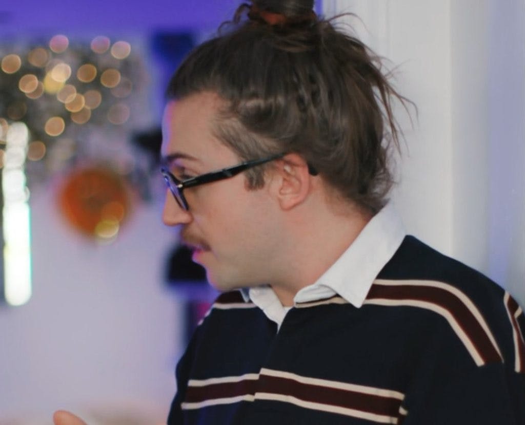 Video for the Méchant changement - Annonce tv show