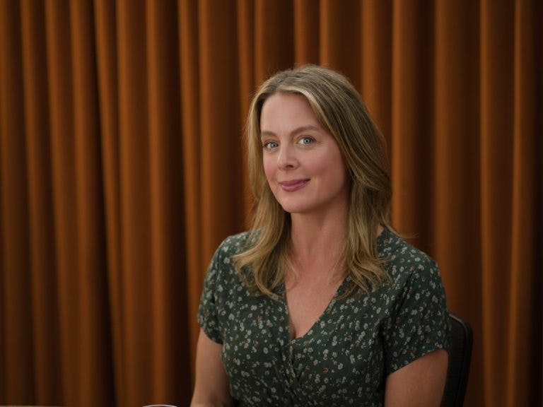 Image de Julie Le Breton jouant le rôle de Anna Brodeur