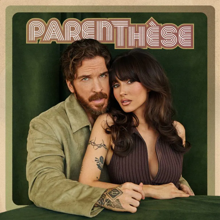 Image de  jouant le rôle de Parenthèse